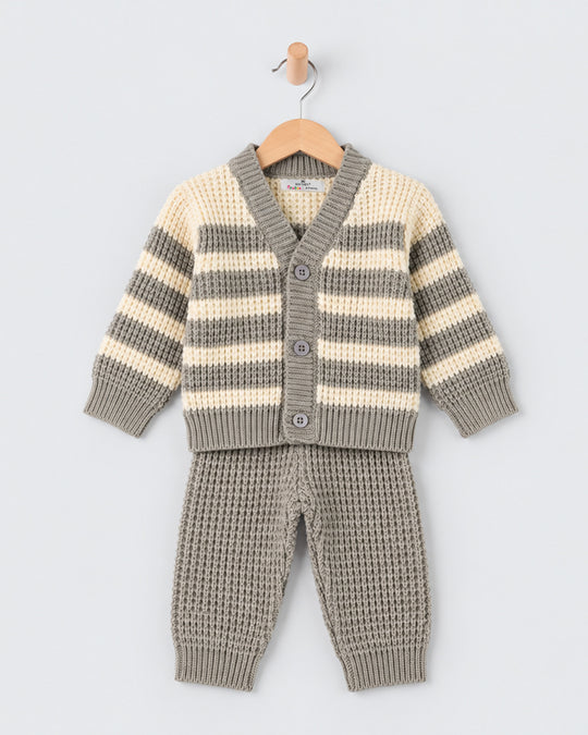 Newborn Boys Sweater Suit