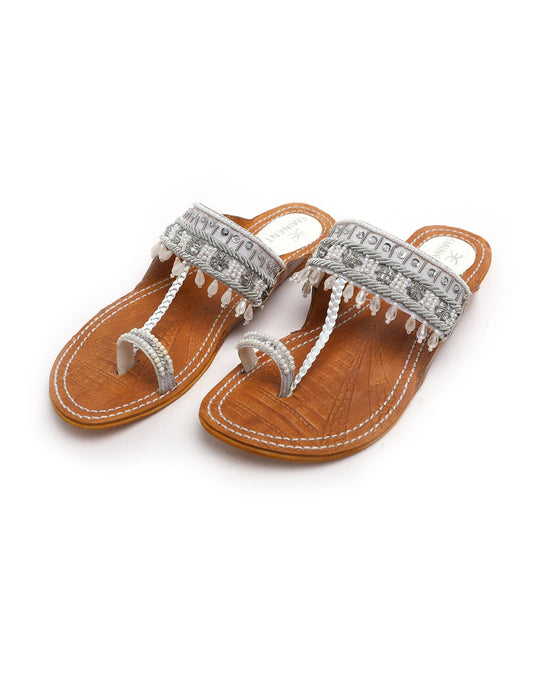 Eminent Women's Kolhapuri Slipper - White, Women Slippers, Eminent, Chase Value