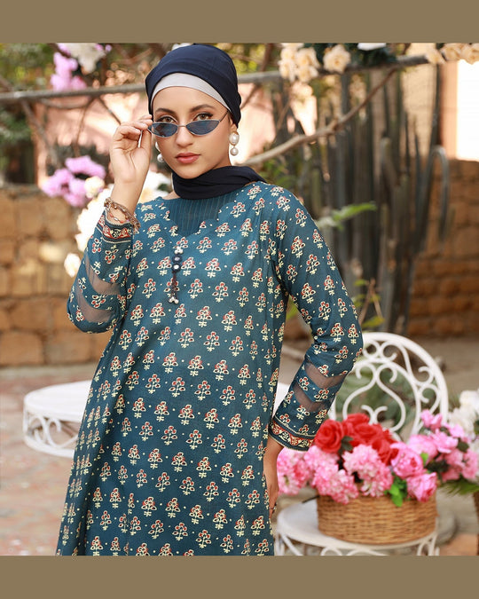 Eminent Women's Printed 02 PCS Suit - Blue, Women Shalwar Suits, Eminent, Chase Value