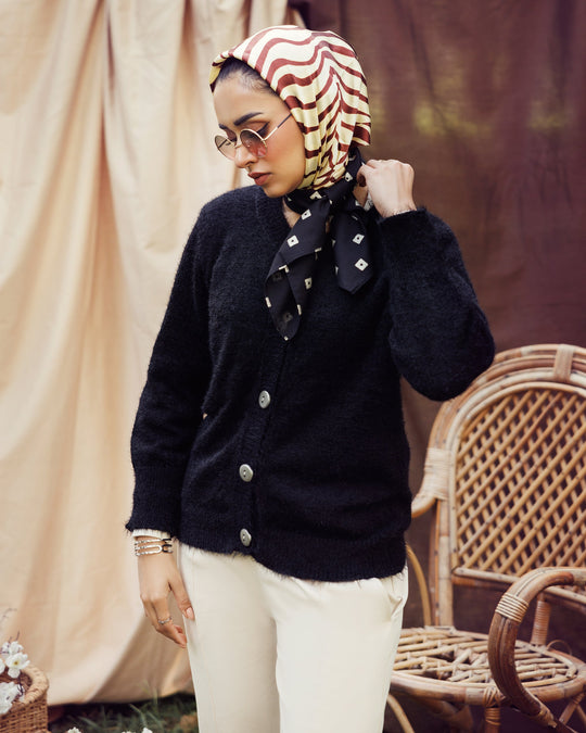 Eminent Women's Sweater