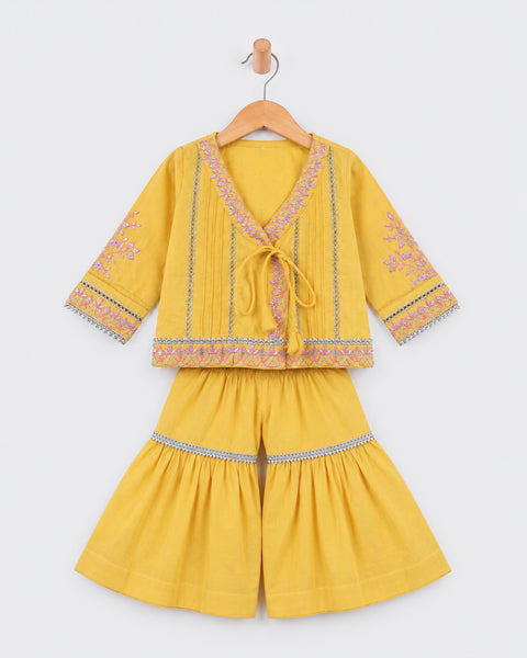 Newborn Girls Ethnic Signature 2 Pc