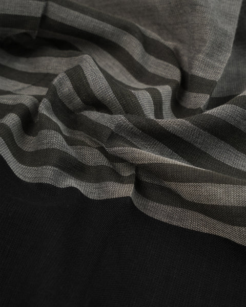 Women's Hand Woven Scarf
