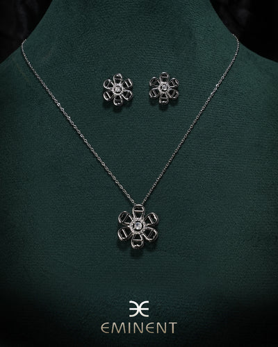 Women's Locket Set