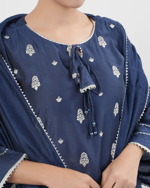 Women’s Ethnic Embroidered 3 Pcs Suit