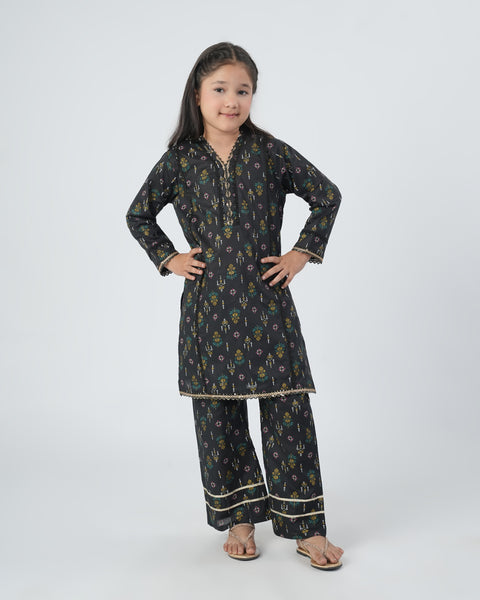 Girls Shalwar Kameez