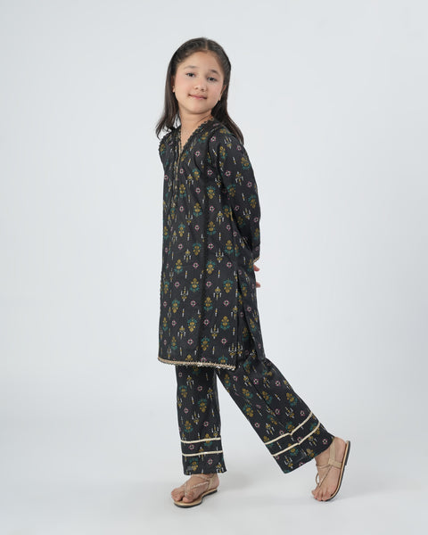 Girls Shalwar Kameez