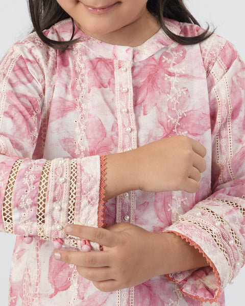 Girls Emboridered Shalwar Kameez
