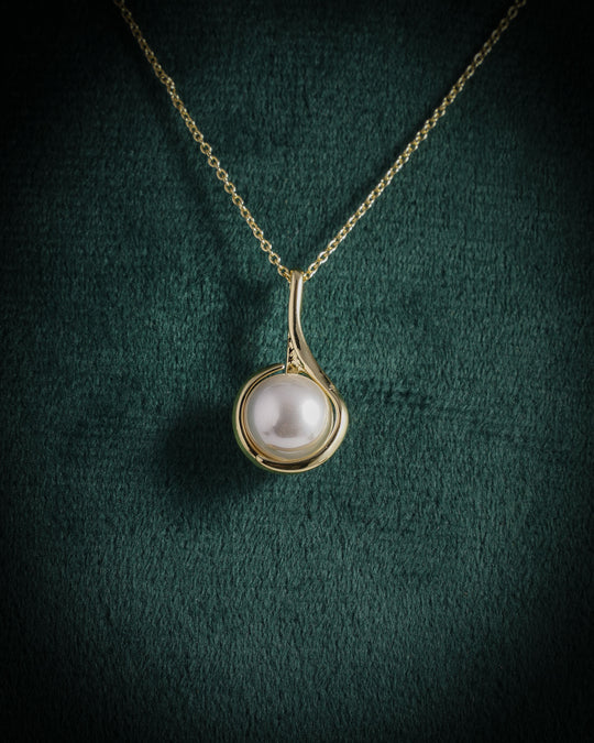 Classic Pearl Glow Necklace Set