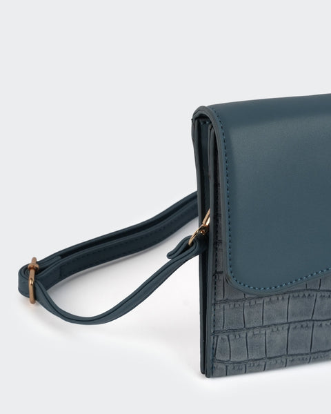 Eminent Women's Clutch