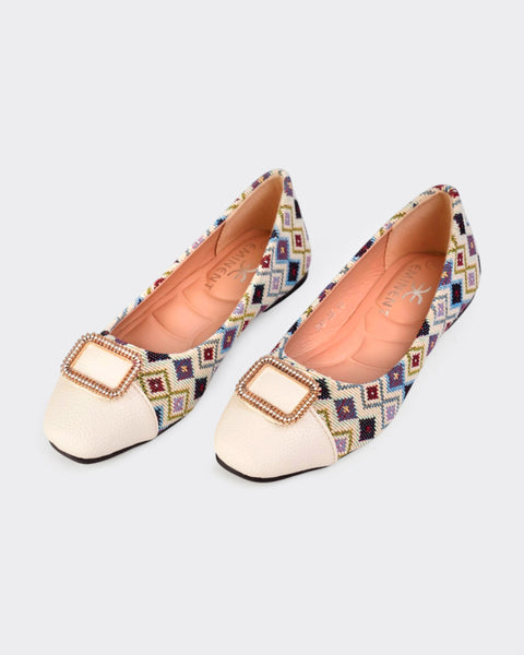 Girls Pumps
