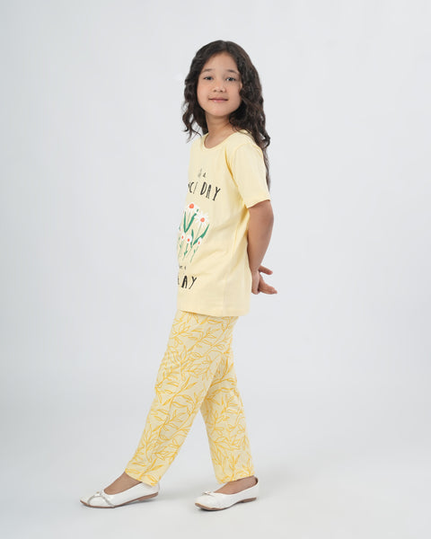 Girls' Half Sleeves Night Suit