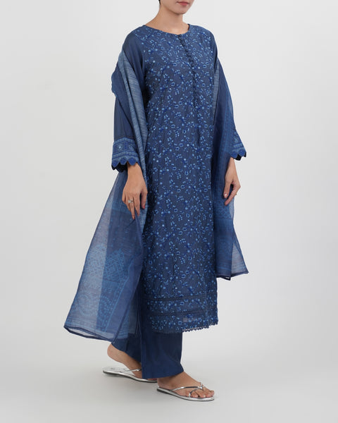 Women's Signature Embroidered 3Pc Suit