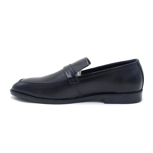 Eminent Comfortable Slip-On Leather Moccasins  - Black, Men's Formal Shoes, Eminent, Chase Value