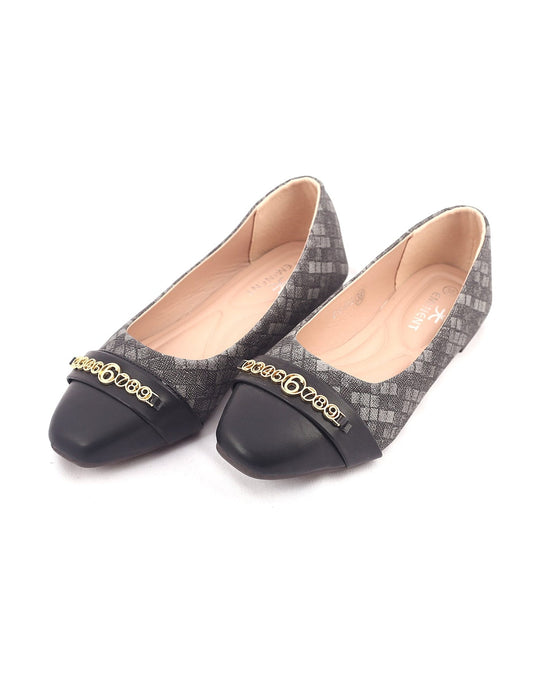 Eminent Women's Pumps - Black, Women Pumps, Eminent, Chase Value